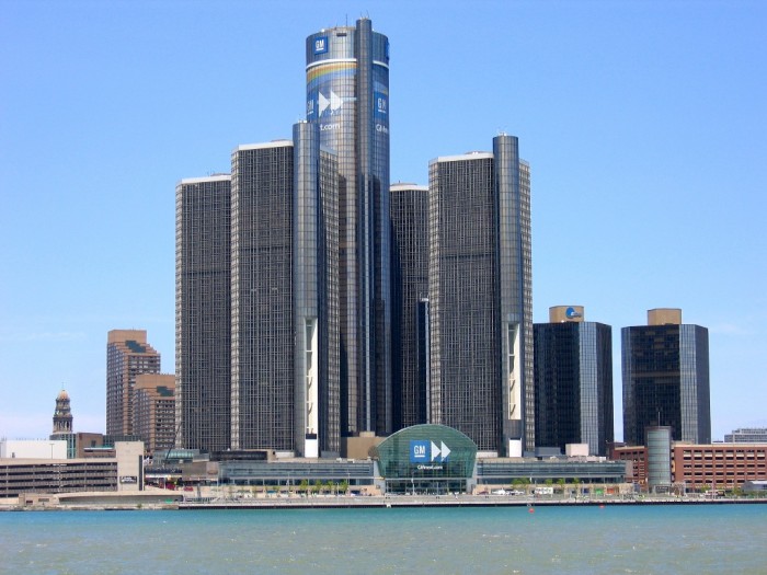 Headquarters_of_GM_in_Detroit
