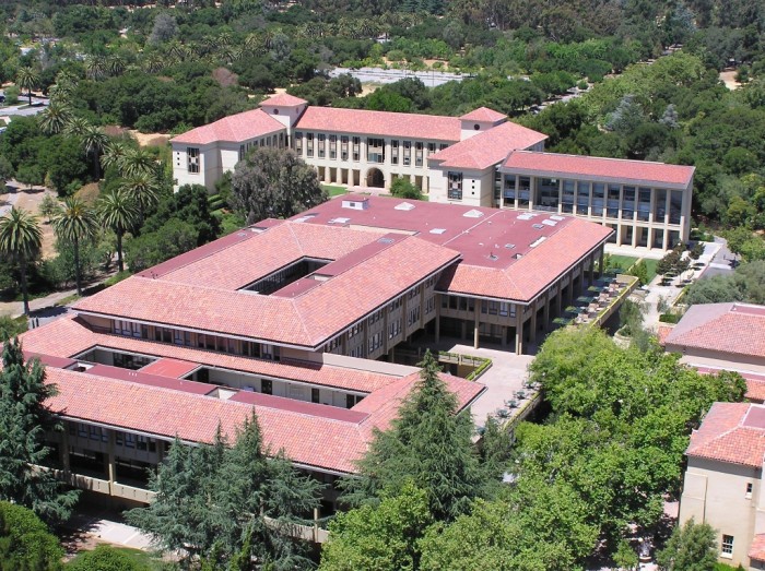 Stanford_University_Graduate_School_of_Business_(aerial_view,_26_06_2004)
