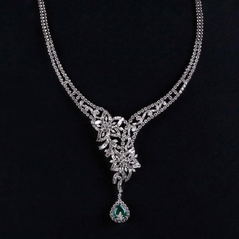 1390633552_593215557_5-Buy-Affordable-Diamond-Necklace-Online-at-PC-Jewellers-Home-Lifestyle