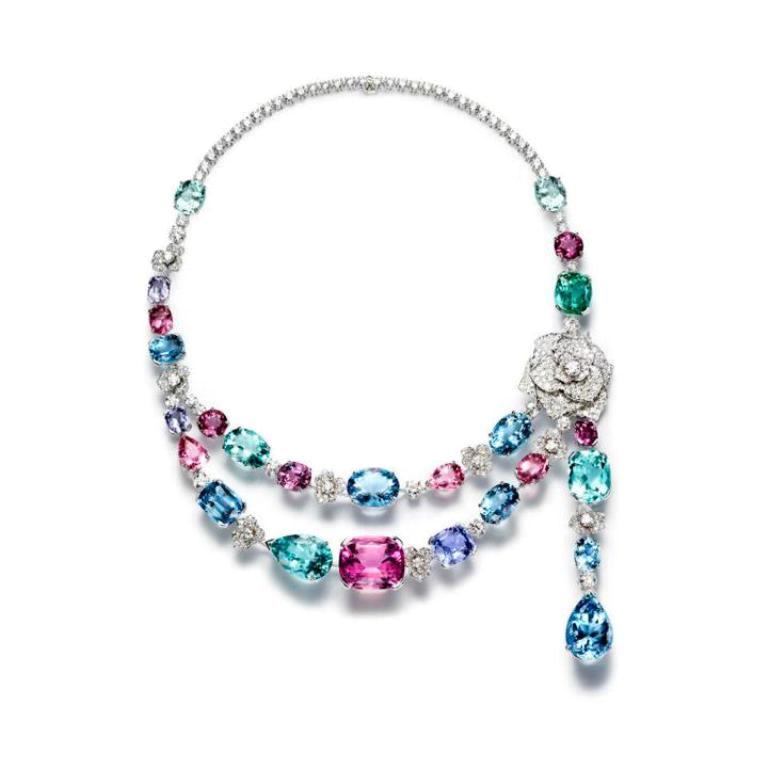 Piaget-Rose-High-Jewellery-Pieces-Limelight-Garden-Party-Necklace-2012