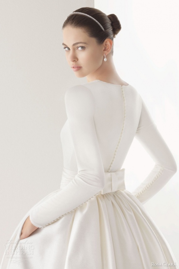 rosa-clara-2014-corcega-tulle-silk-organza-ball-gown-wedding-dress-long-sleeve-top-buttons