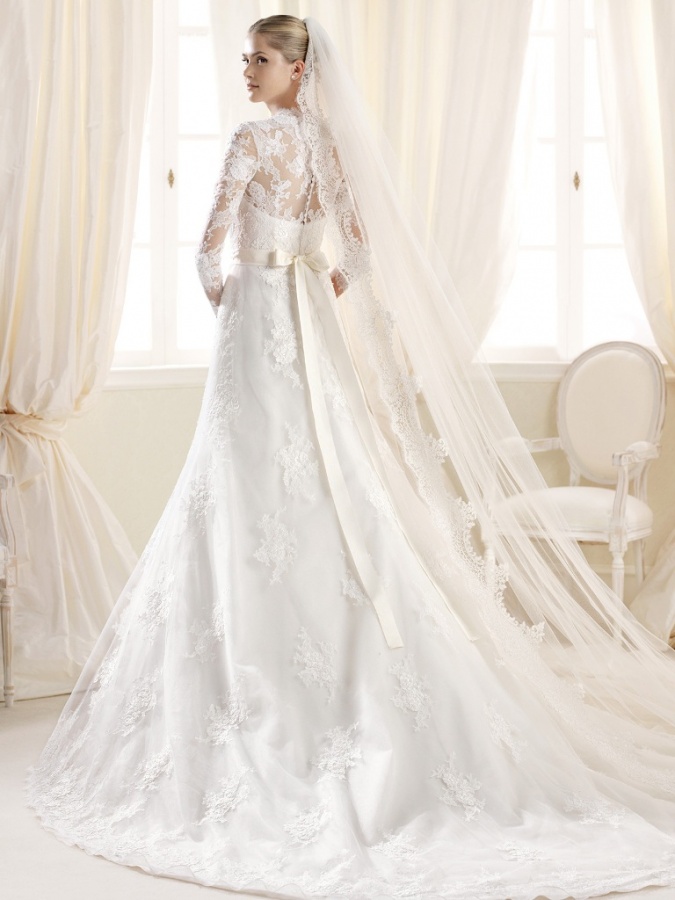 sheer-long-sleeves-wedding-dress-la-sposa-inma-10