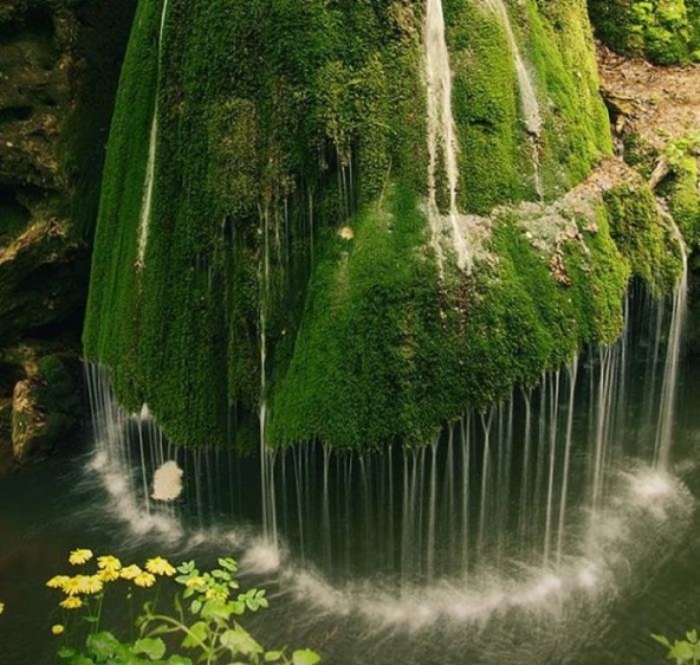 Waterfall+in+Transylvania+Romania.+Hey+we+re+fundraising+for+our+Kickstarter_cc8464_4241374