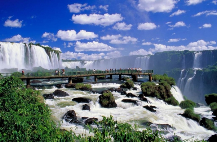 brazil_iguassu_falls