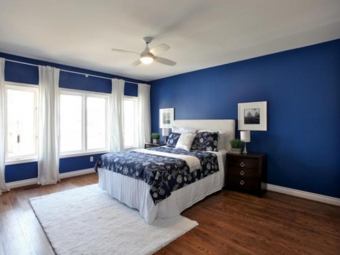 Awesome-Navy-Blue-And-White-Bedroom