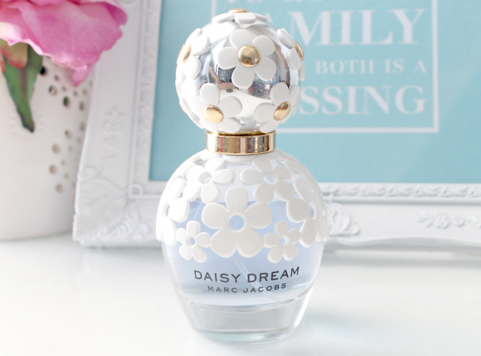 Marc Jacobs Daisy Dream Perfume Review.png