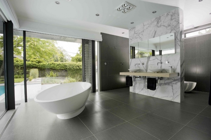 best-materials-bathroom-decorating-ideas-with-nice-design-ceiling
