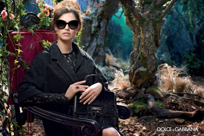 dolce-gabbana-adv-sunglasses-campaign-winter-2015-women-07