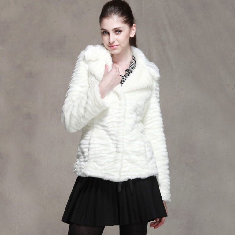 elegant-turndown-collar-long-sleeve-white-faux-fur-coat_30490
