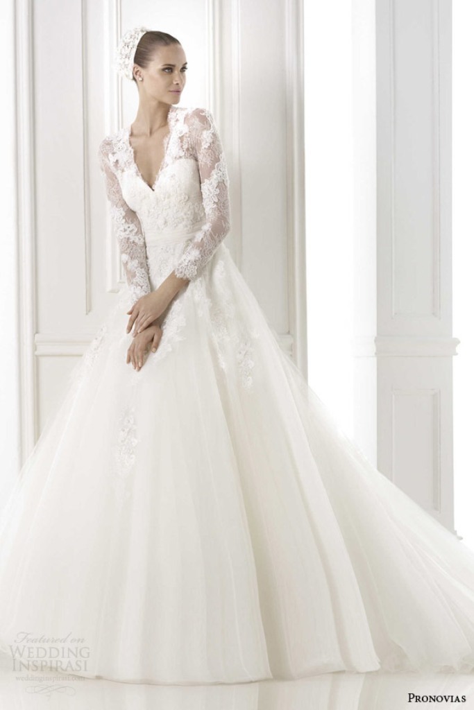pronovias-2015-pre-bestine-long-sleeve-wedding-dress