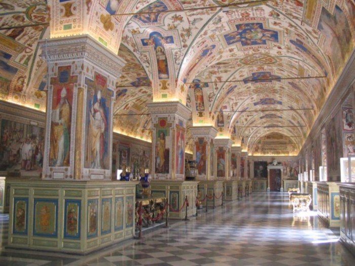 12-The-Vatican-Apostolic-Library