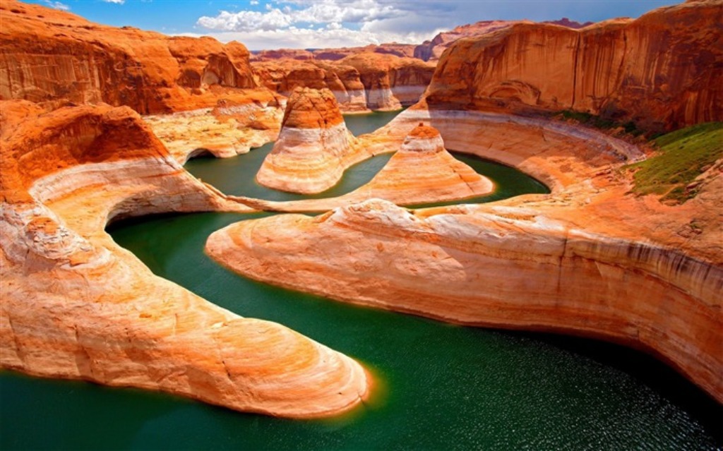 Grand_Canyon_of_the_Colorado-MAC_OS_X_Mountain_Lion_HD_Wallpapers_medium