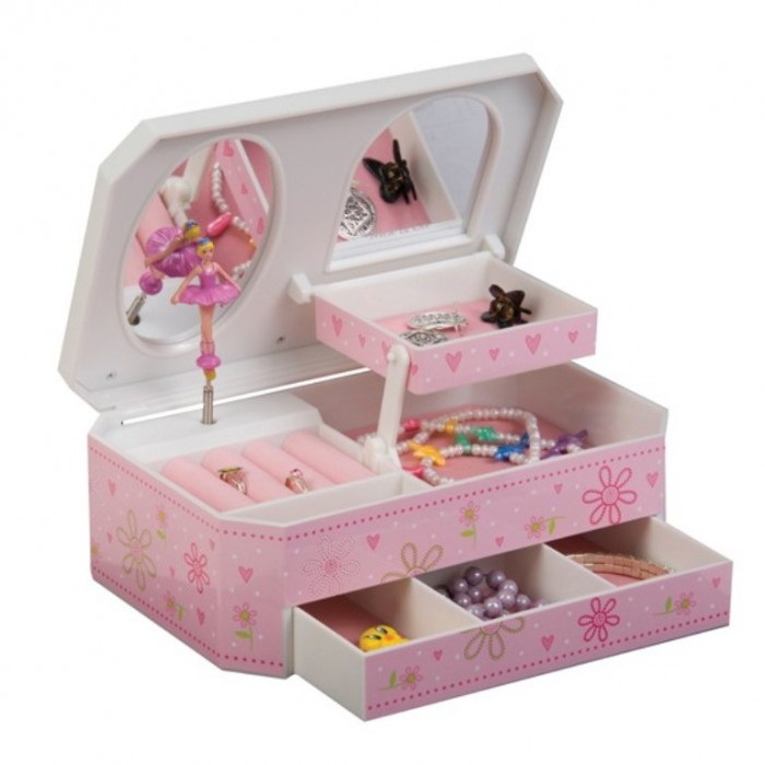 Jewelry-Boxes-In-Pink-Color