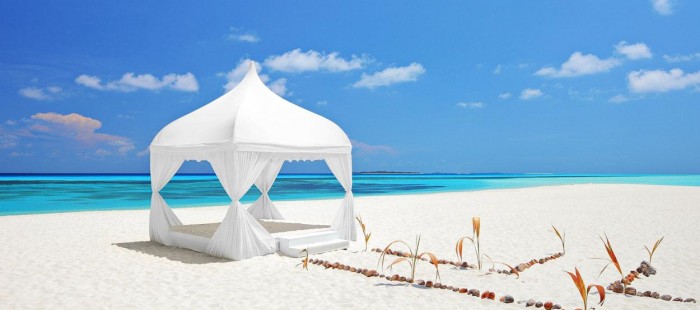 destinations-weddings-in-the-maldives-hero