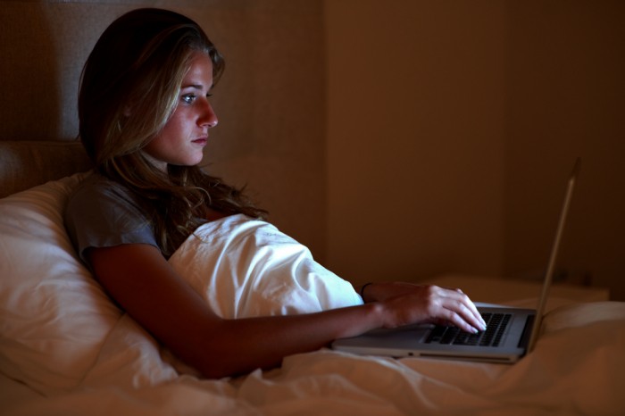 Avoid screen time before bed