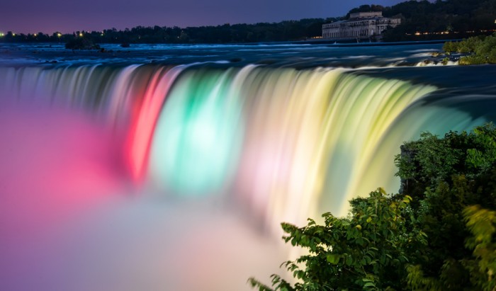 P0702-Niagara Falls Colors-Medium