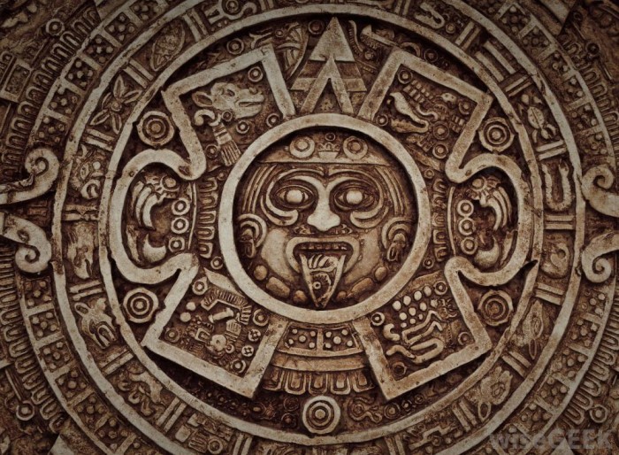 close-view-of-mayan-calendar