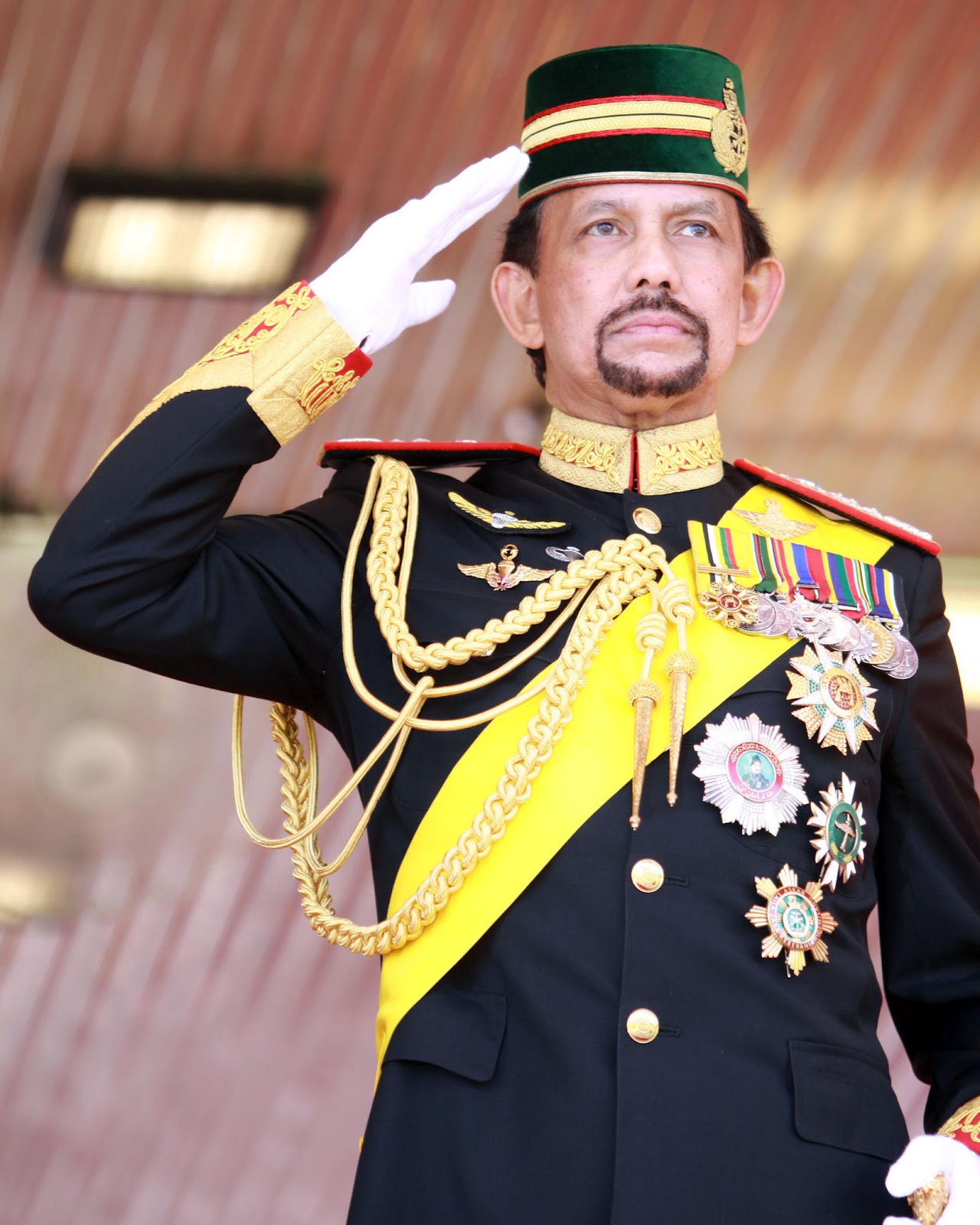 Sultanul_Hassanal_Bolkiah