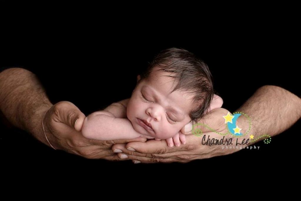 10 Famous Newborn Photographers You Must Check Out in 2023