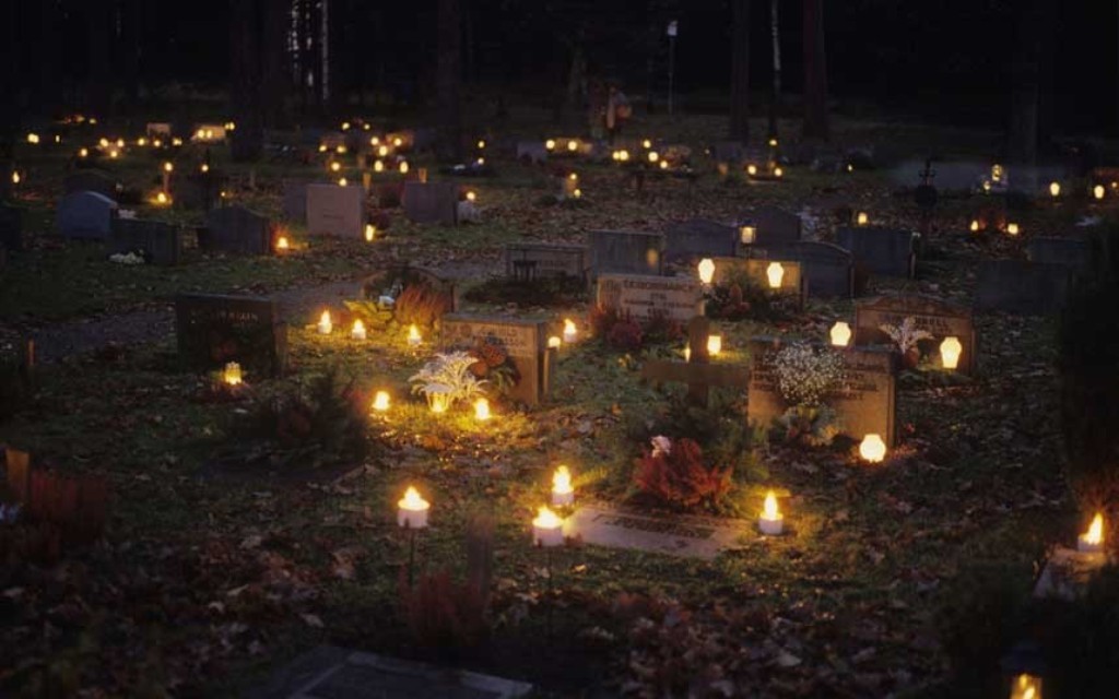 Staying with the dead relatives