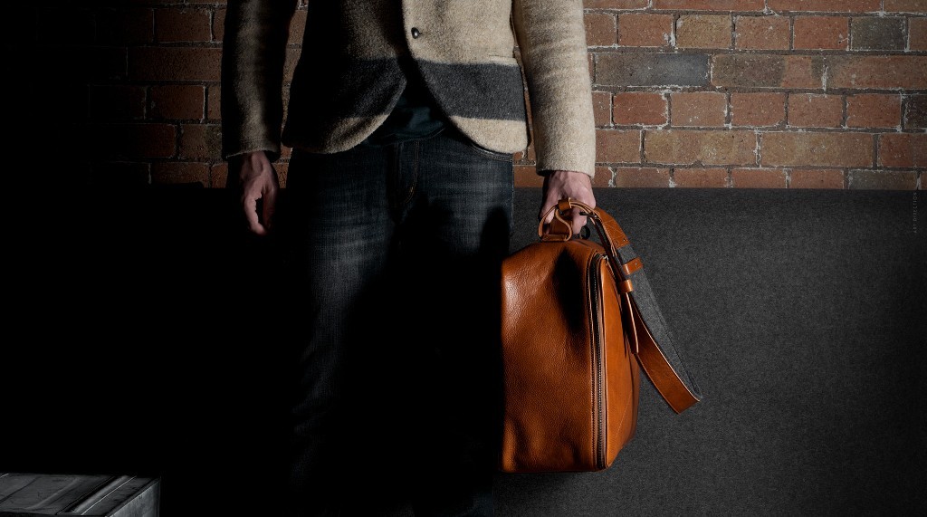 carry an empty suitcase
