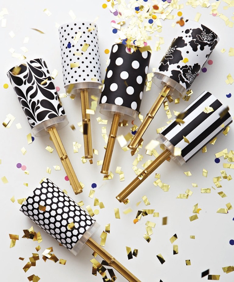 new years eve party confetti poppers
