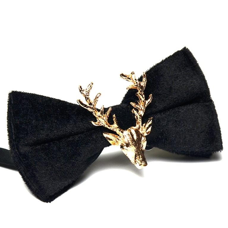 Neckties and bows for men