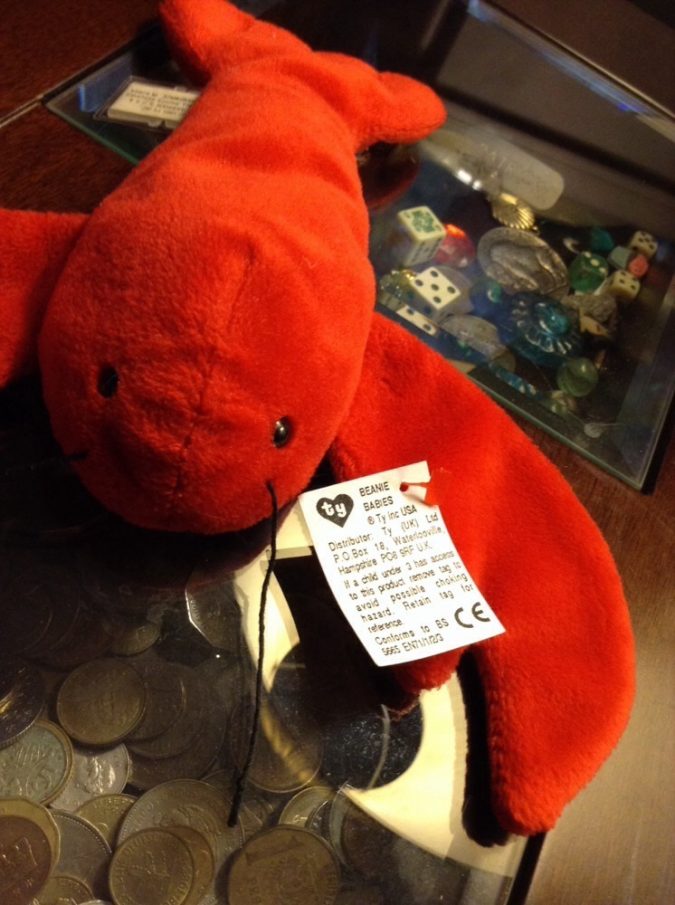 Punchers the Lobster Beanie Baby2