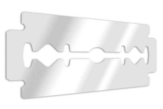 Razorblade Mirror2