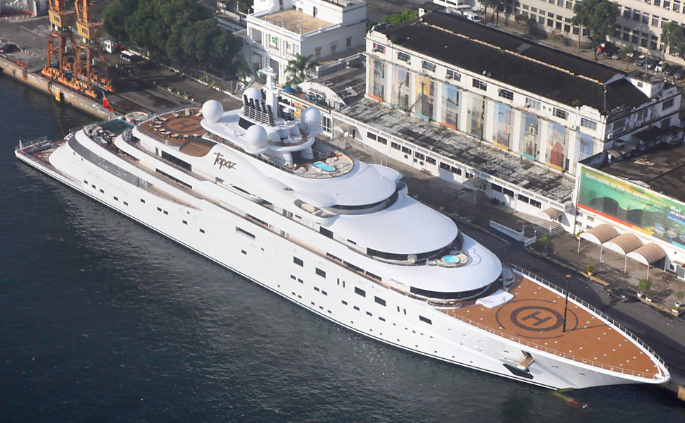 celebrity yachts prices