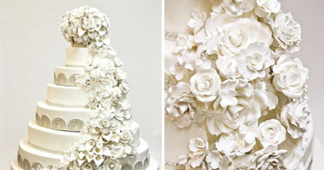 marc-and-mezvinsky-and-chelsea-clintons-gluten-free-wedding-cake2
