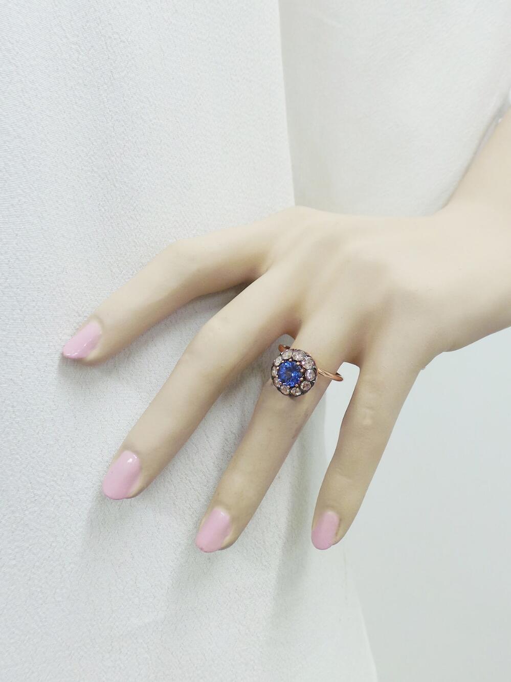 selim-mouzannar-large-diamond-and-tanzanite-ring2