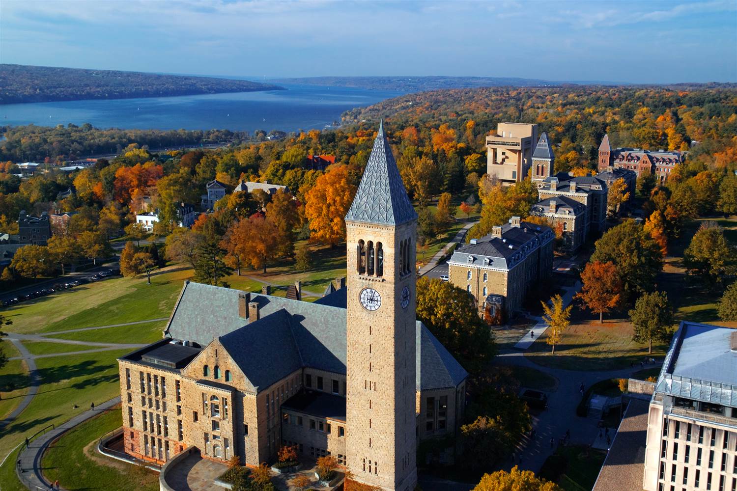 Top 10 Highest Rated American Universities for 2022 | TopTeny.com