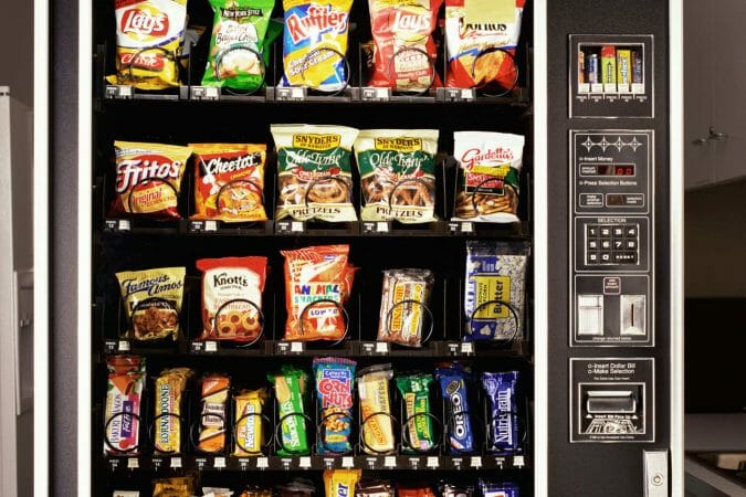 Top 10 Reasons to Invest in a Vending Machine Business - TopTeny Magazine
