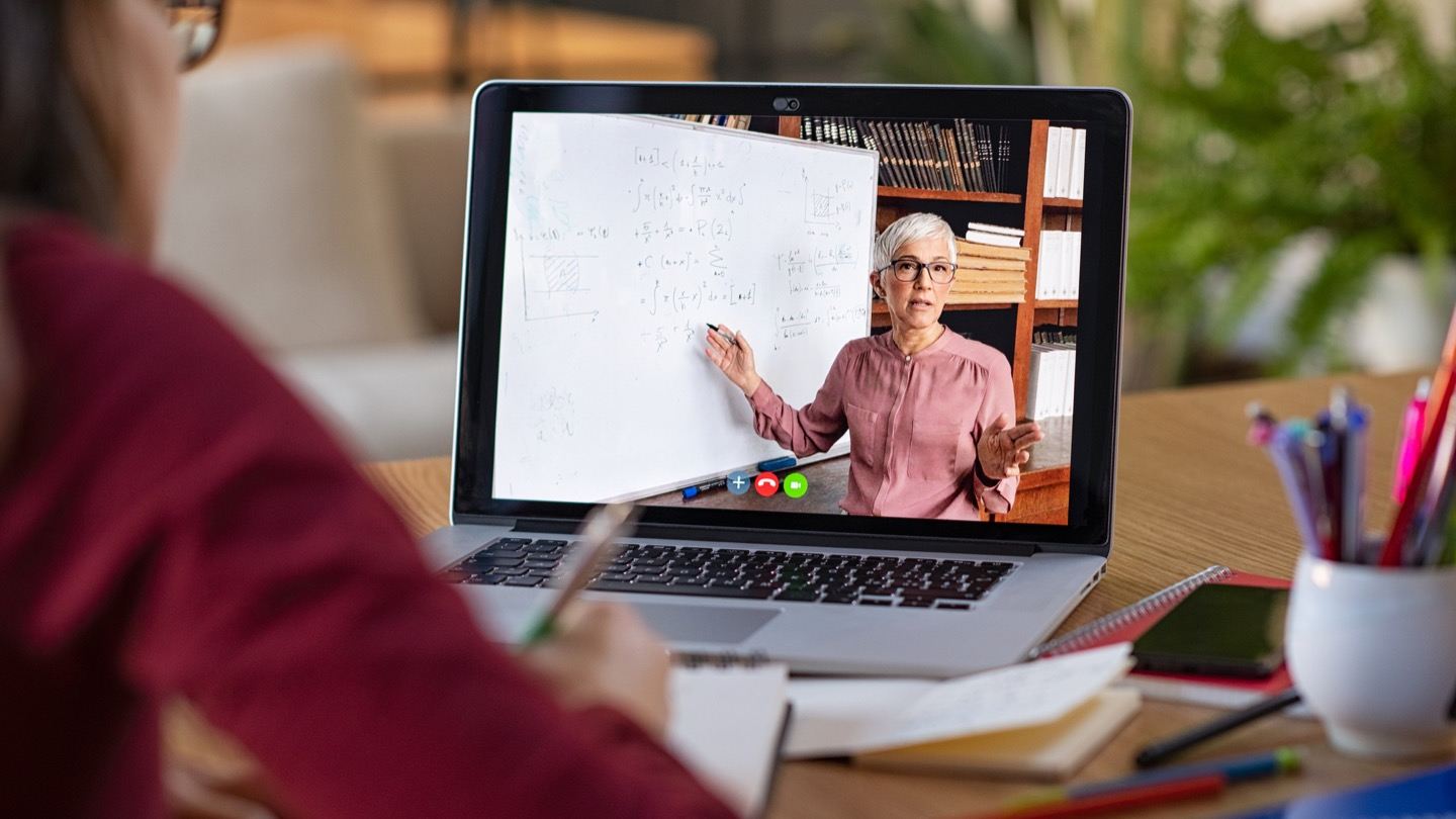online learning interaction