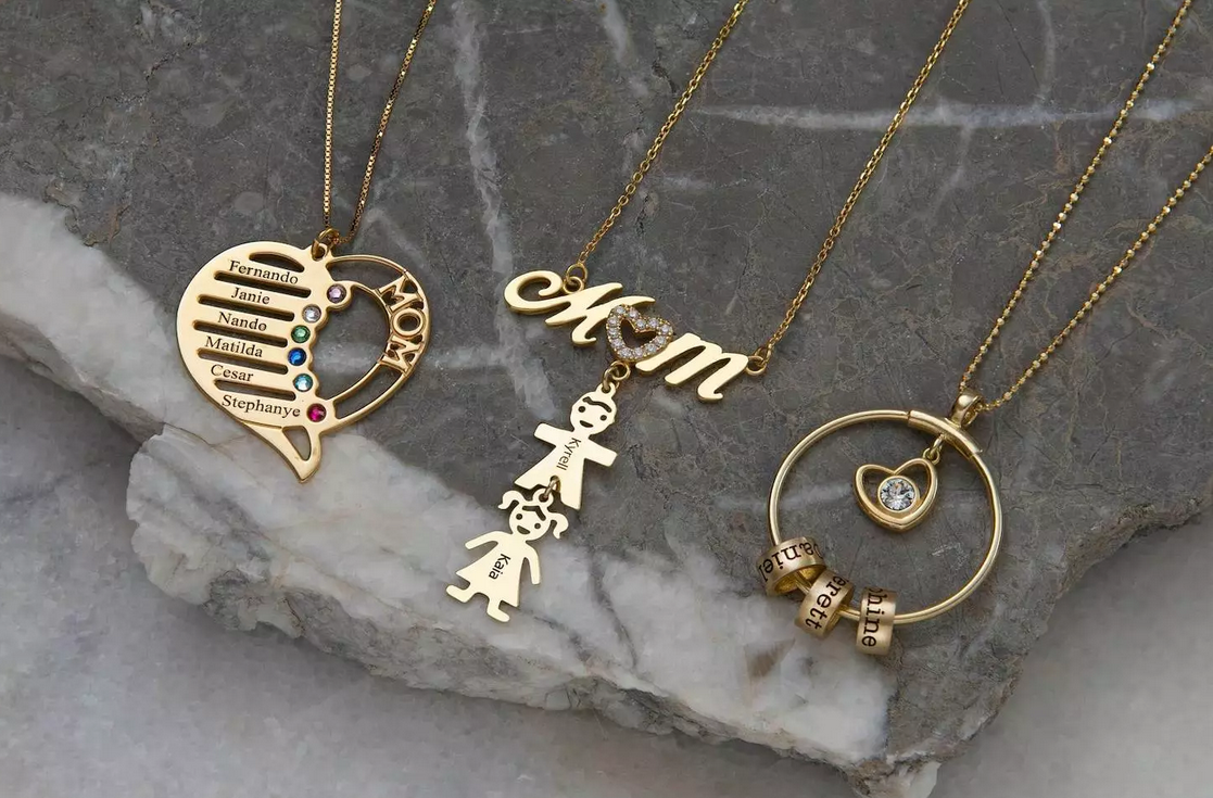 unforgettable new mom necklaces