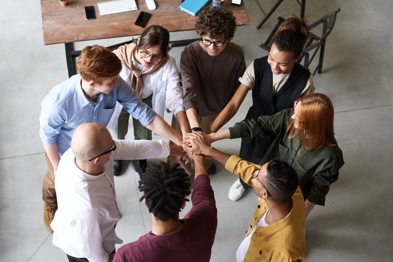 employees in business