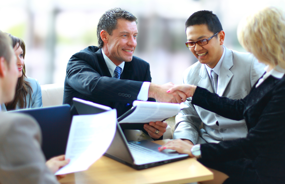 global hiring helps networking
